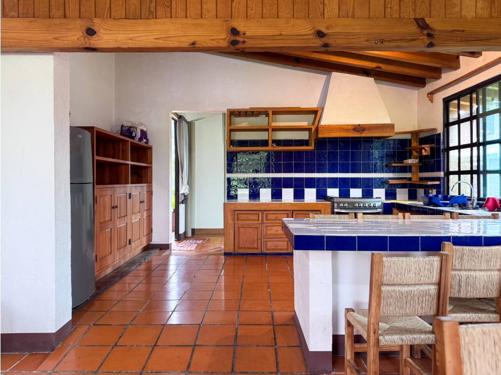 CASA EN RENTA CERRO GORDO | VALLE DE BRAVO | AVÁNDARO | JARDIN PLANO — foto 6