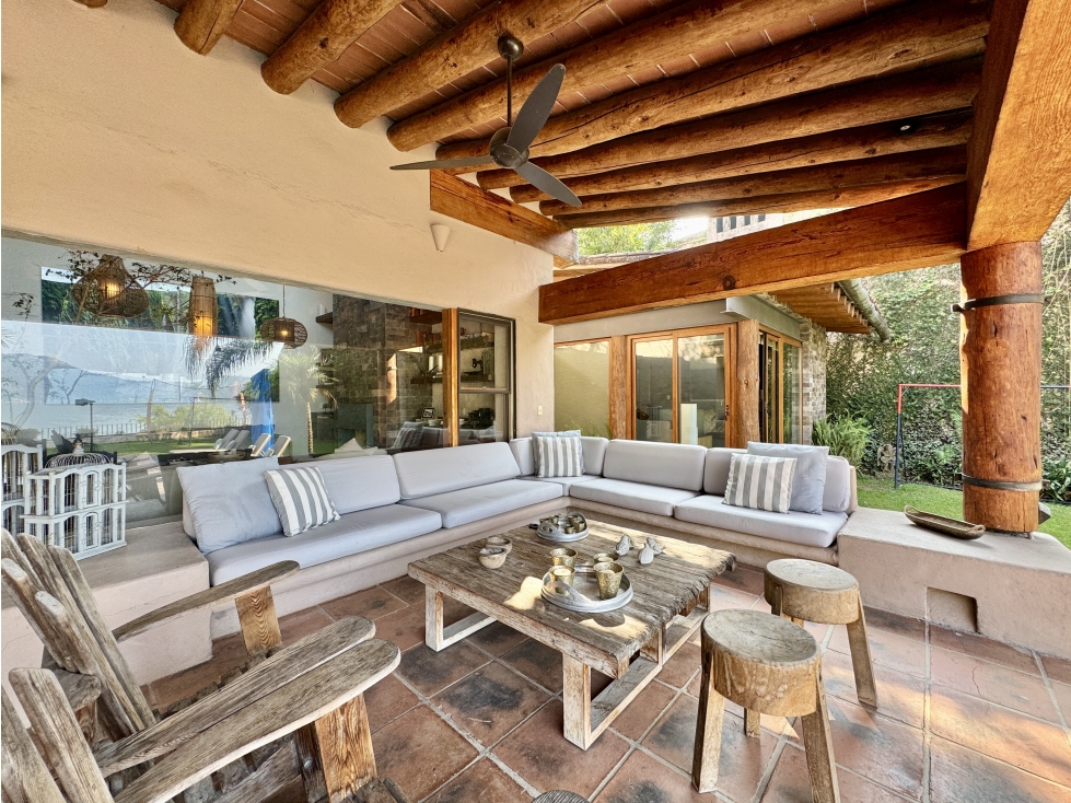 CASA CON VISTA Y ACCESO AL LAGO | JARDIN | ALBERCA | VALLE DE BRAVO — foto 6