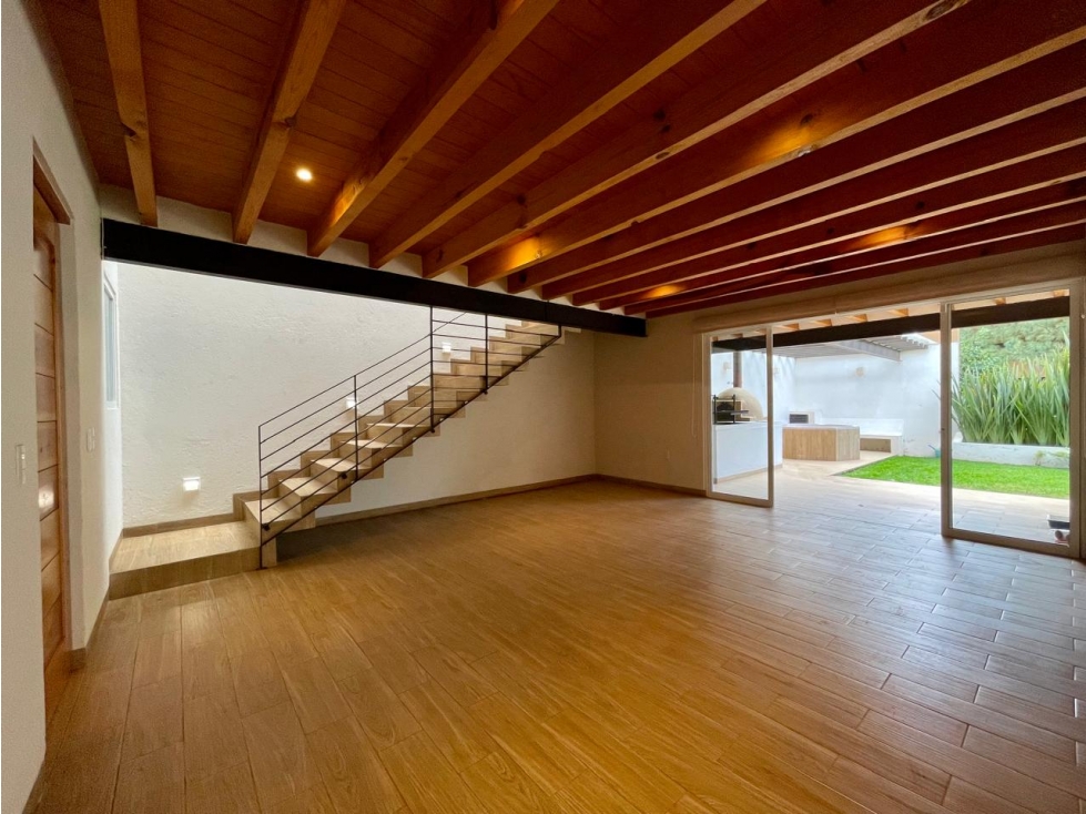 CASA EN RENTA AVANDARO I SIN MUEBLES I JARDIN I JACUZZI — foto 6