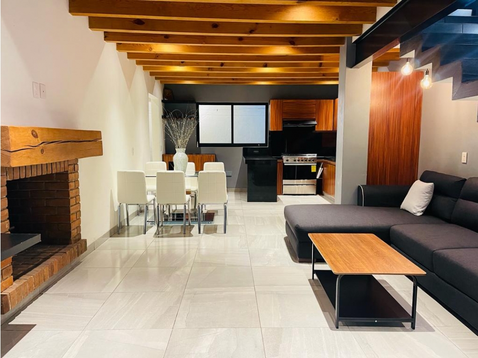 CASA EN RENTA VALLE DE BRAVO I AMUEBLADA — foto 3