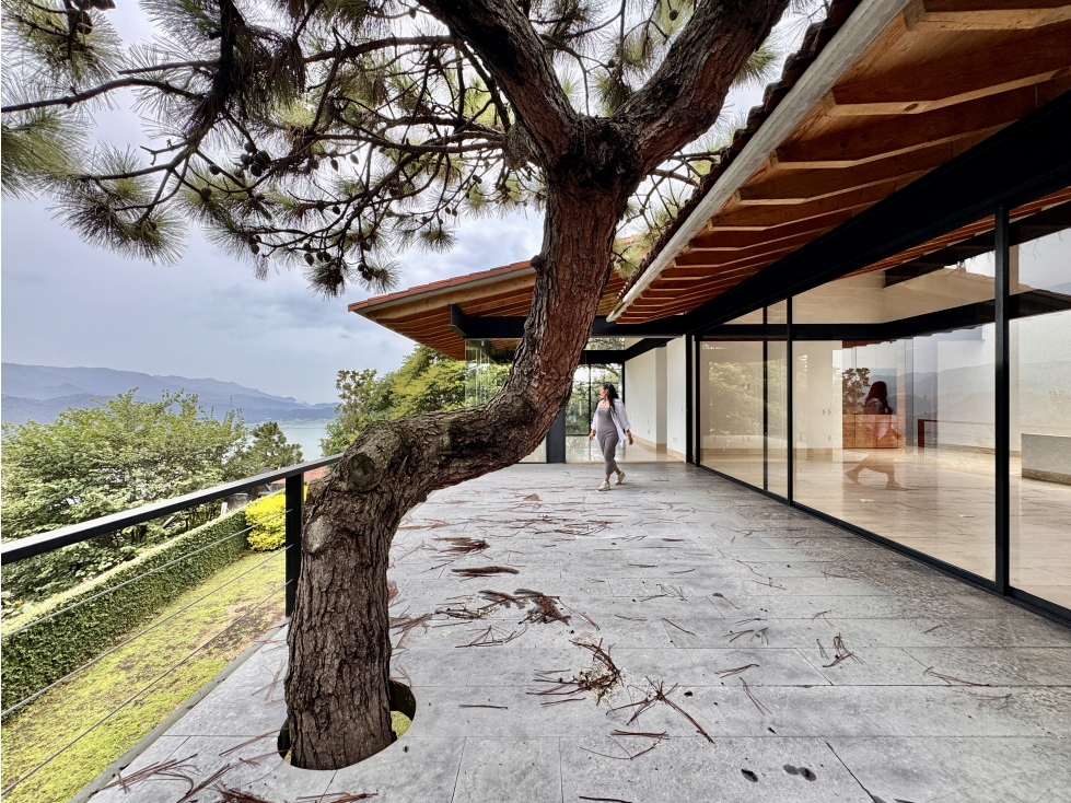 CASA EN RENTA I VISTA AL LAGO EN CONDOMINIO I VALLE DE BRAVO — foto 5