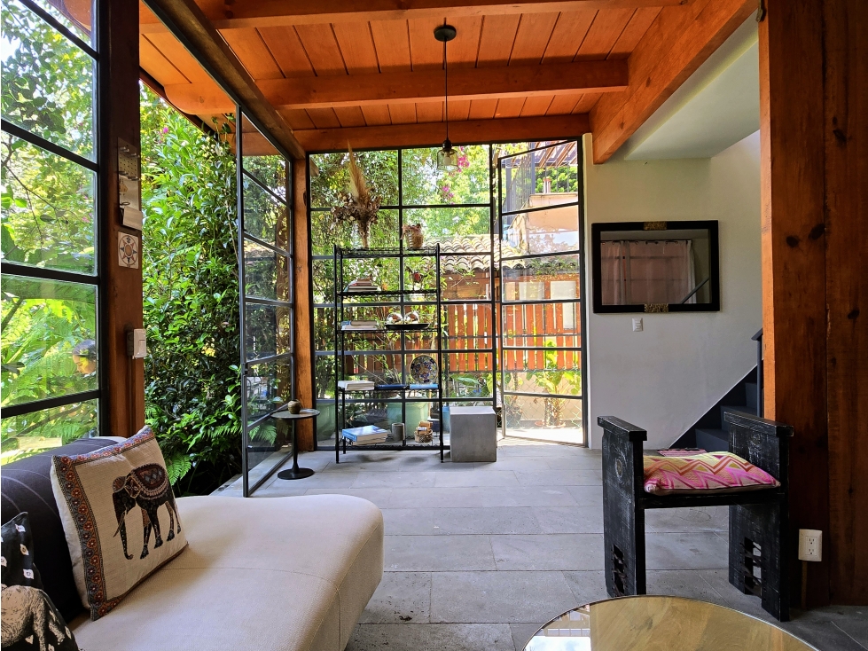 CASA EN VENTA I VALLE DE BRAVO I PRIVADA