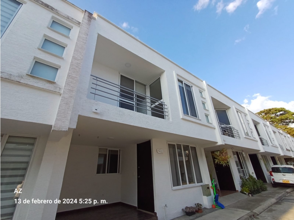 CASA EN CONJUNTO EN VENTA CIRCASIA QUINDÍO