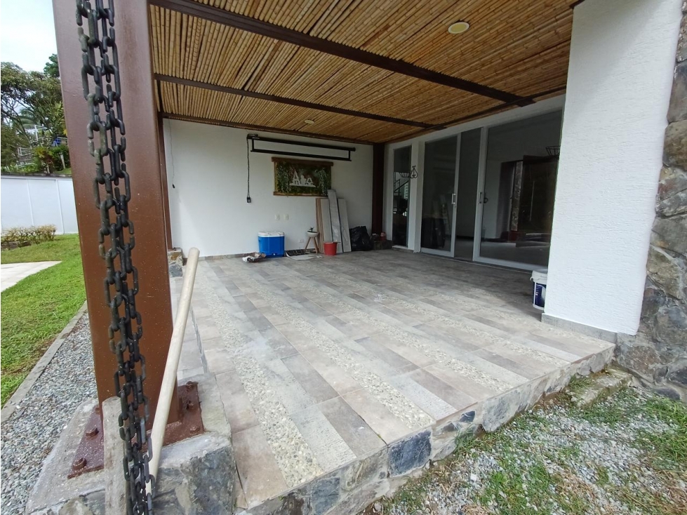 CASA CAMPESTRE EN VENTA POR EL RESTAURANTE EL SOLAR — foto 4