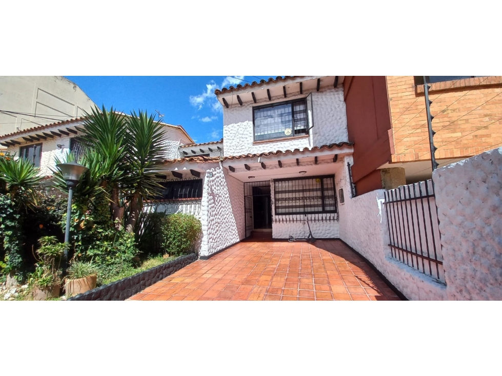 ARRIENDO CASA SANTA PAULA -AP