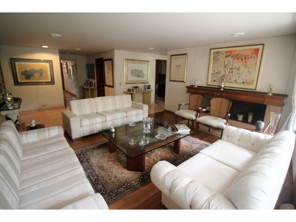 Vendo APTO en el NOGAL. 235Mtrs+275 de Jardín-YG — foto 2