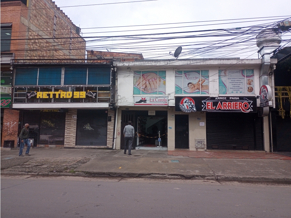 Vendo CASA Rentable en Fontibón 4 aptos y 3 locales.$1250Mlls- YG