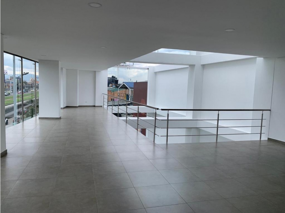 VENDO EXCELENTE EDIFICIO DE OFICINAS PARA ESTRENAR- AP — foto 4