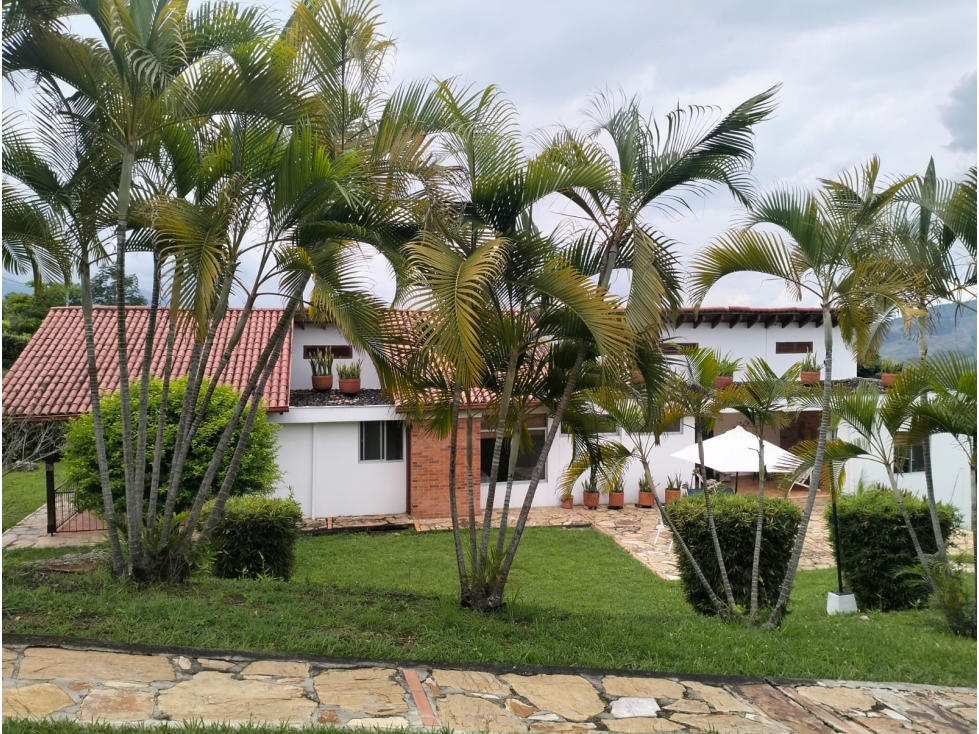 VENTA CASA CONJUNTO CAMPESTRE LOTE 6.400 M2 CASA 375 M2 LA MESA-JA - 4
