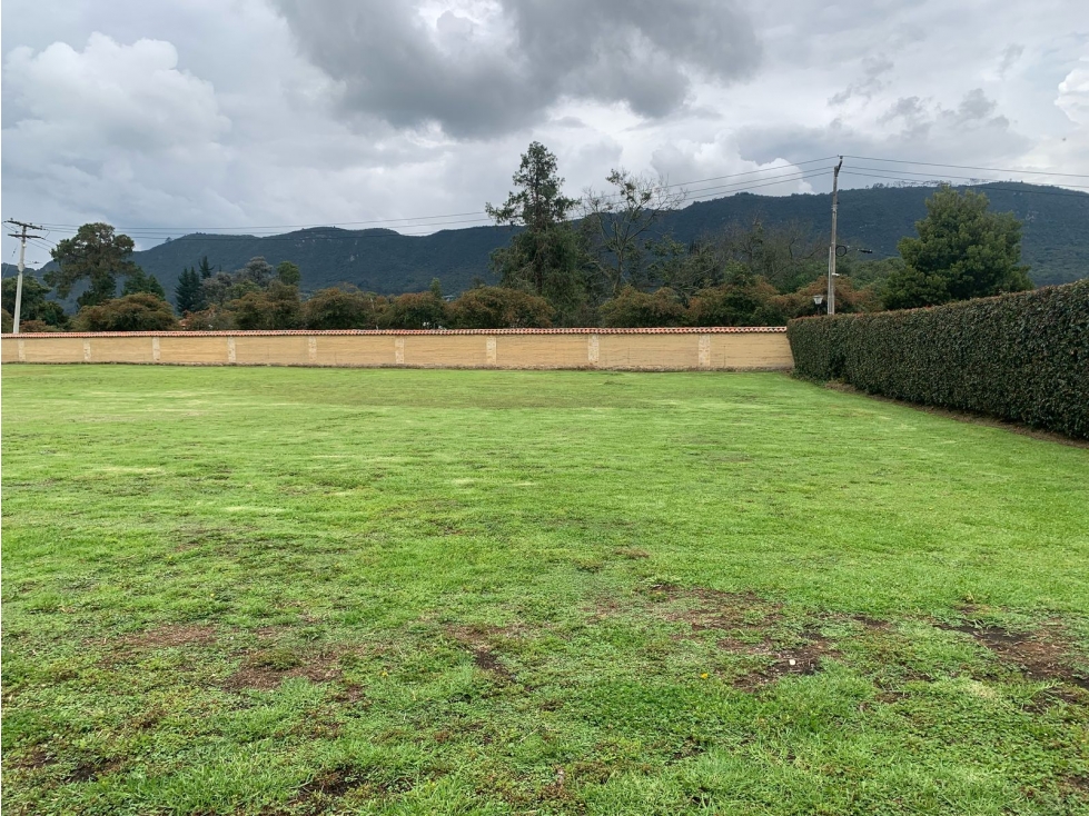PARA VENTA O PERMULTA LOTE DE 3.942 M2 CONJUNTO EN TENJO-JA - 3
