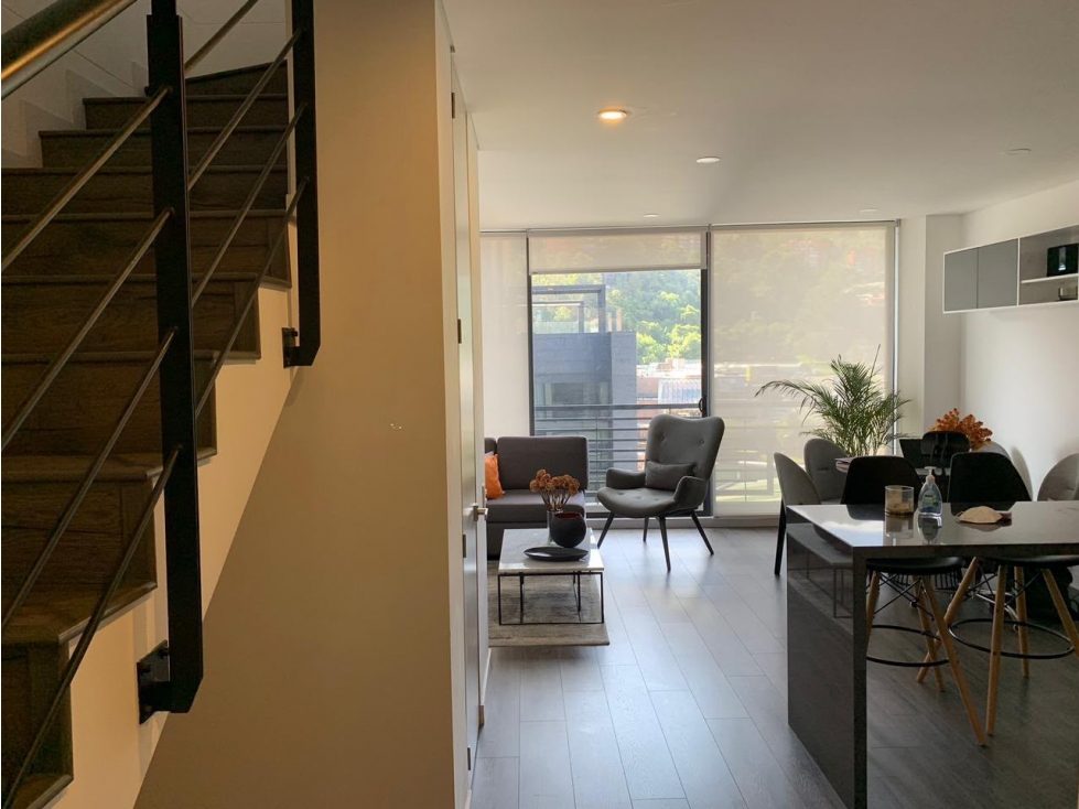 ARRIENDO APTO DUPLEX AMOBLADO 90 M2 STA PAULA -JAP — foto 6
