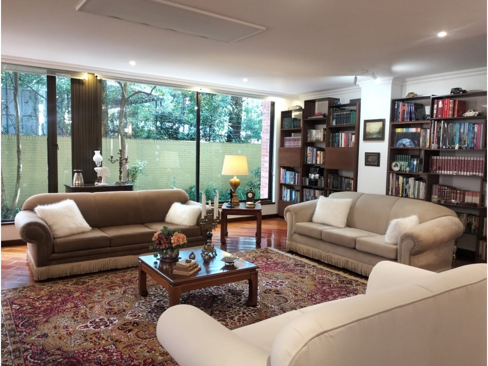 VENTA LINDO APTO 275 M2 REMODELADO EN ROSALES-JA: — foto 5