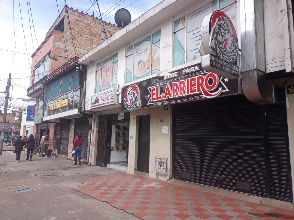 Vendo CASA Rentable en Fontibón 4 aptos y 3 locales.$1250Mlls- YG — foto 2