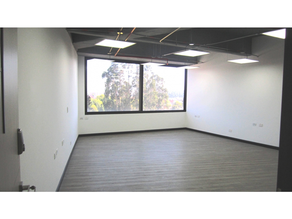VENDO OFICINA DE 70 M2 EDIFICIO NOU CAJICA - JA — foto 2