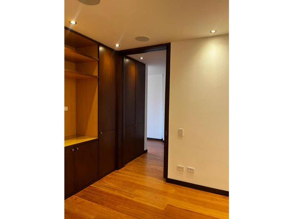 APTO PARA ARRIENDO 250 M2 EN EL NOGAL - JAP — foto 3