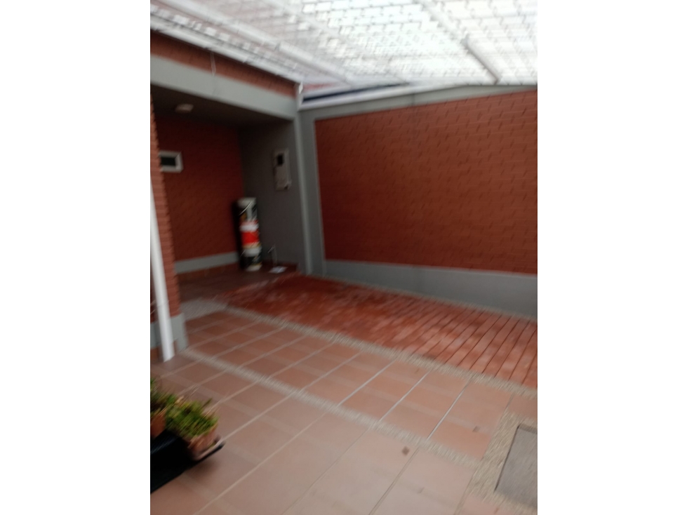 VENDO HERMOSA CASA VILLA INES - AP — foto 3