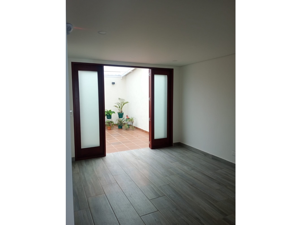 VENDO HERMOSA CASA VILLA INES - AP — foto 5