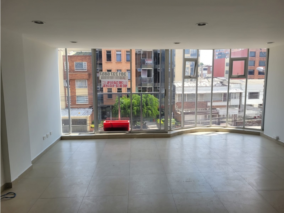 Ventas.oficinas.3 PISO, 55 MTS EXTERIOR PUENTE LARGO.rentando. YG/M — foto 2