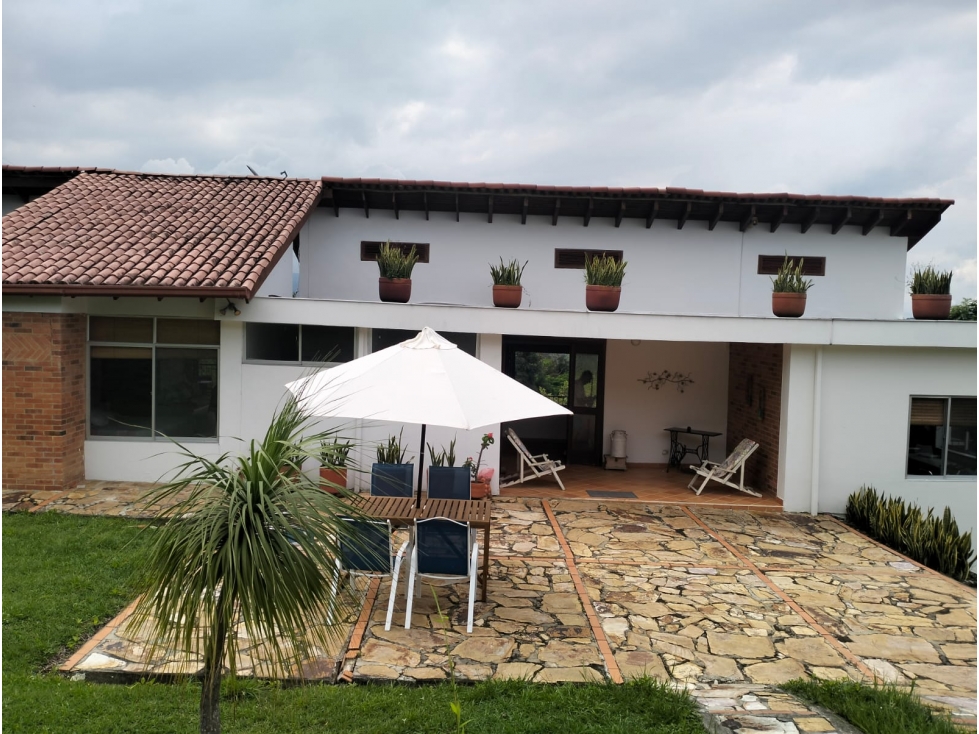 VENTA CASA CONJUNTO CAMPESTRE LOTE 6.400 M2 CASA 375 M2 LA MESA-JA - 3