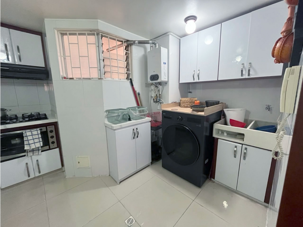 VENDO APARTAMENTO EN VICTORIA NORTE MAZURÉN OV — foto 6