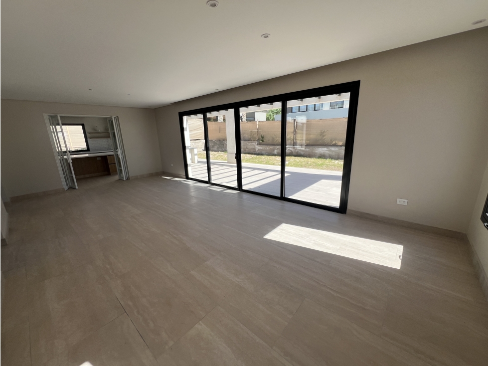 Casa en Venta 226 m2 en B° Mendoza Norte, Las Heras - 5