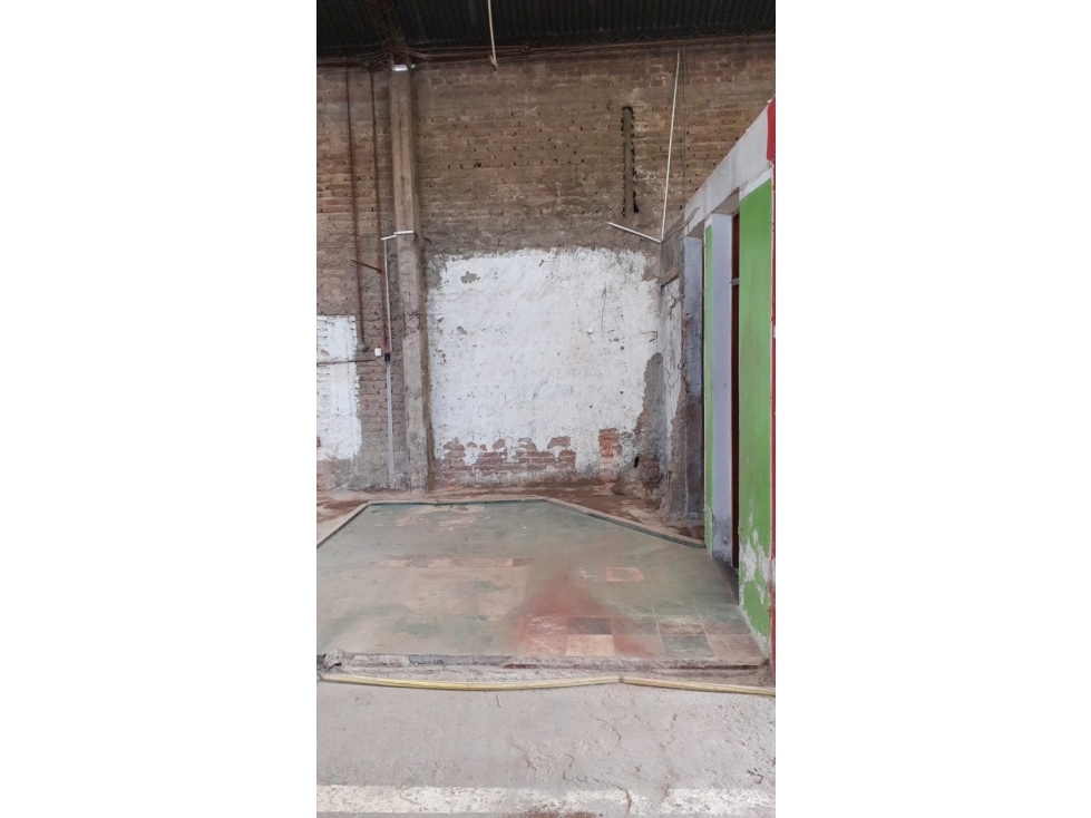 Galpón en Venta 430 m2 con Excelente Ubicación en Las Heras - 5