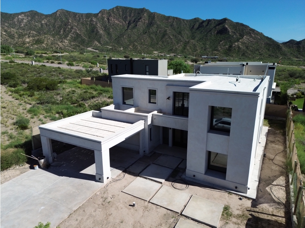 Casa en Venta 226 m2 en B° Mendoza Norte, Las Heras - 6