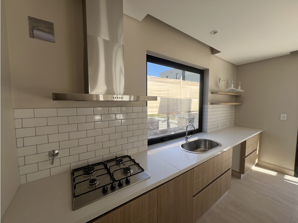 Casa en Venta 226 m2 en B° Mendoza Norte, Las Heras - 3
