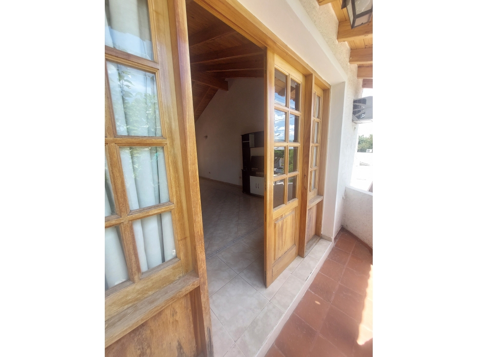 Departamento en Venta de 3 Dormitorios, Calle Evans, Luján de Cuyo - 2
