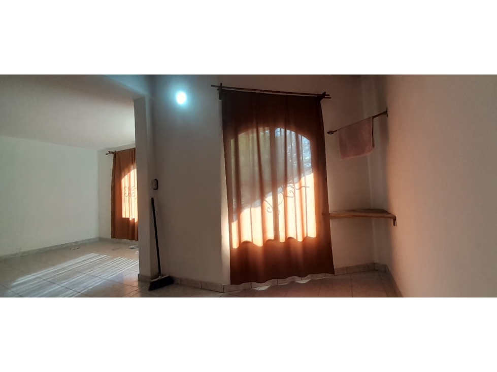 Casa en Venta de 3 Dormitorios, Barrio Covimet III, Godoy Cruz - 3