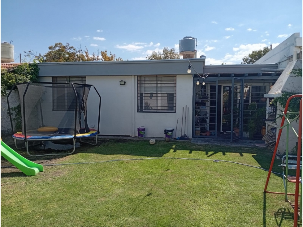 Casa en Venta en San Martin, Barrio Jardin totalmente modernizada - 1