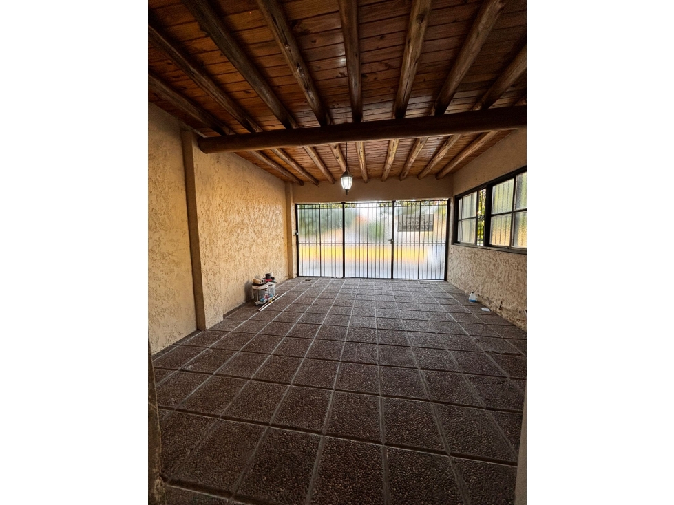 Casa en Venta de 3 Dormitorios en Barrio privado Furloti, Maipú - 3