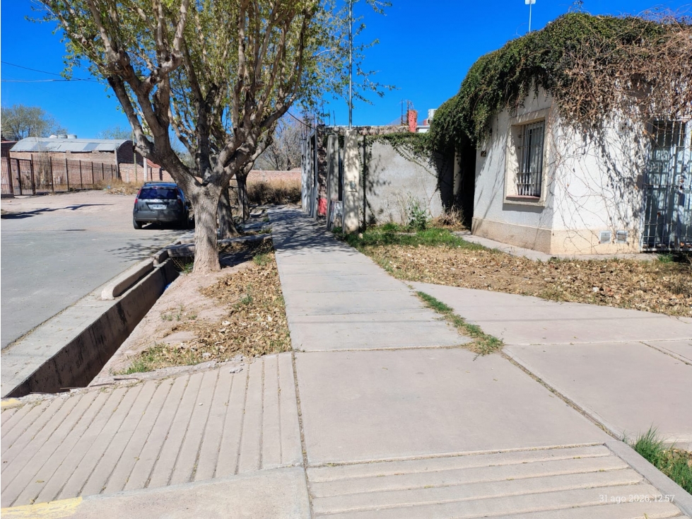 Casa esquina en Venta, 2 dormitorios, Las Heras - 6