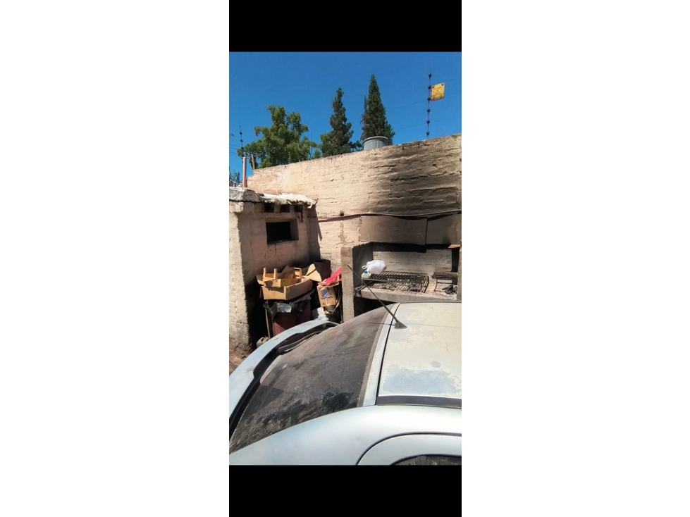 Galpón con casa independiente en Venta sobre calle Mitre, Guaymallén - 6