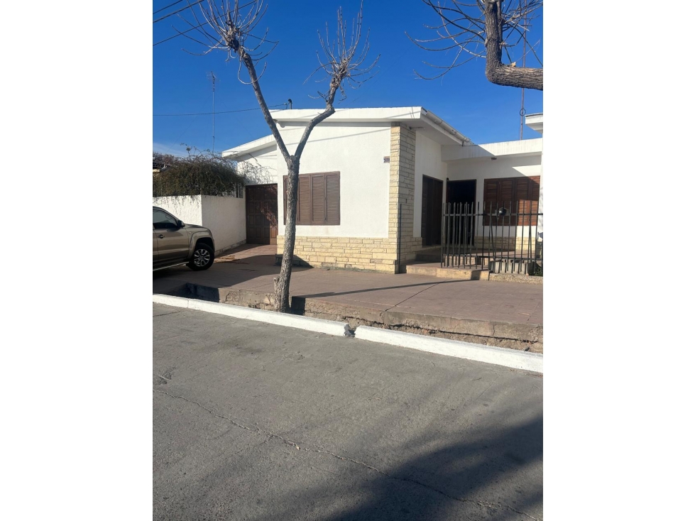 Casa en Venta de 3 dormitorios en La Colonia, Junín, Mendoza - 3