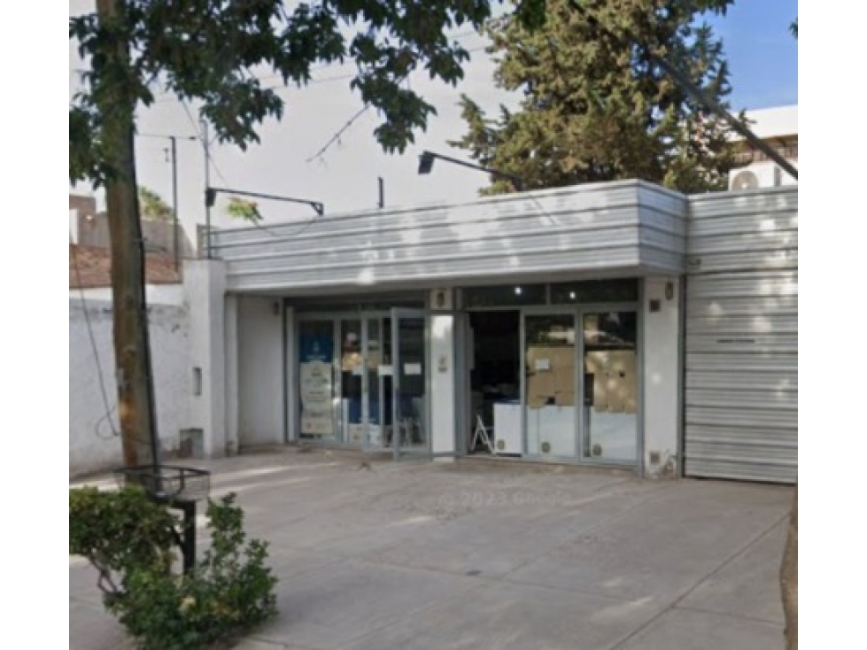 Local comercial en Alquiler 104 m2 Godoy Cruz cerca Av. San Martín - 2