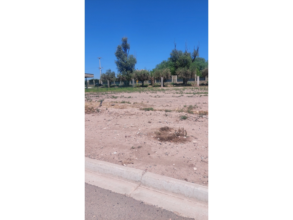 Lote en Venta 500 m2 en B° Milkayac II, Luján de Cuyo, Mendoza - 3