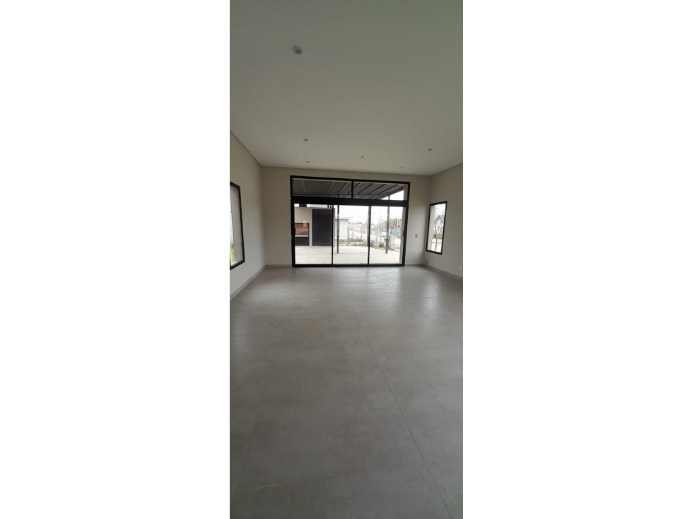 Casa en Venta Barrio La Luisa, Carrodilla -A Estrenar - 6