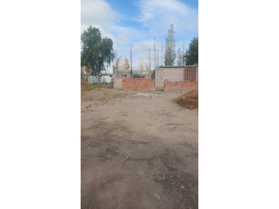 Lote en Venta 500 m2 con casa en ejecución, B° M Antonieta, Luján - 5