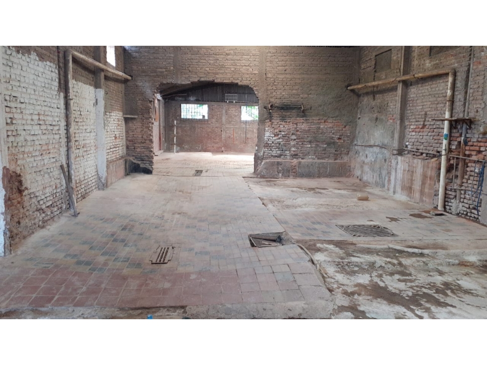 Galpón en Venta 430 m2 con Excelente Ubicación en Las Heras - 4