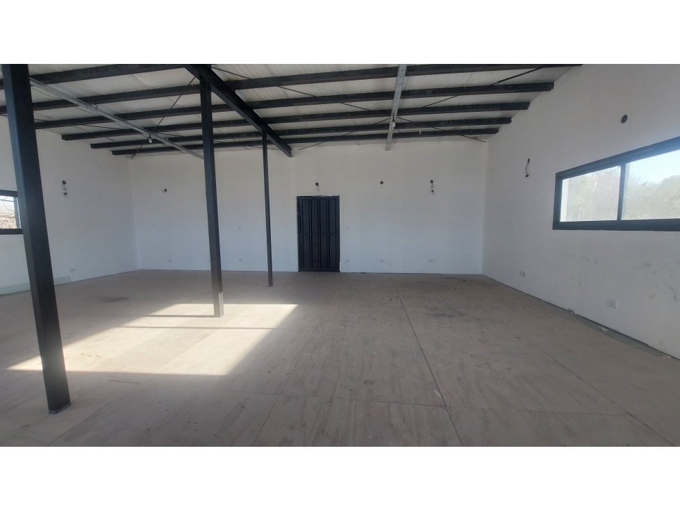 Oficina en Alquiler 70 m2 en Chacras de Coria, Luján - 5