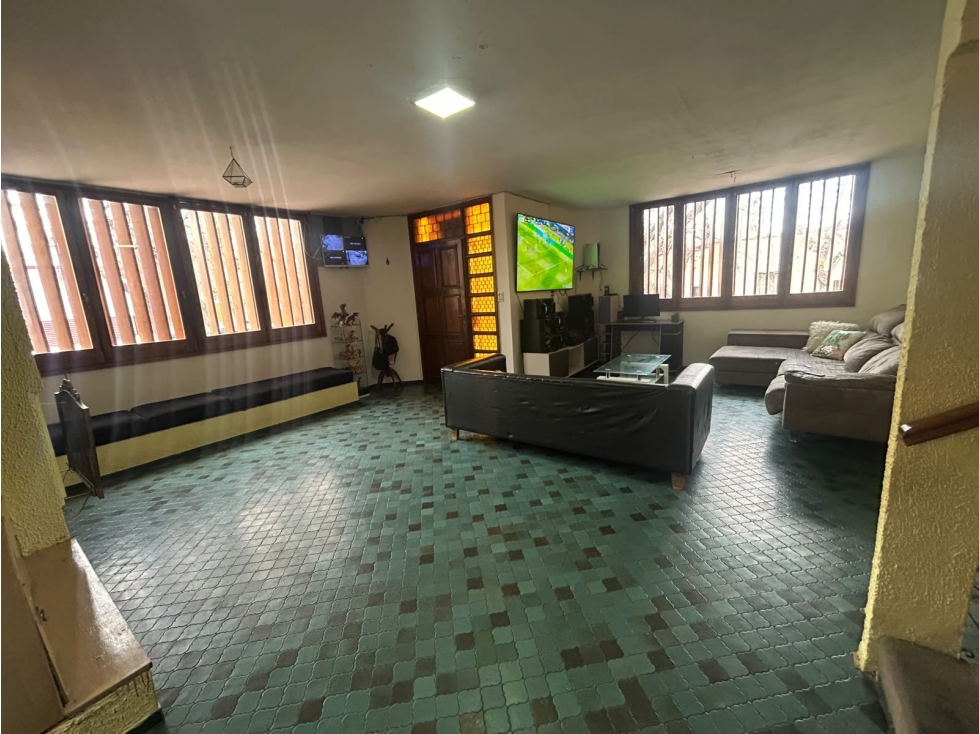 Casa en Venta a 1 cuadra de Boulogne Sur Mer, Sexta Sección — foto 3
