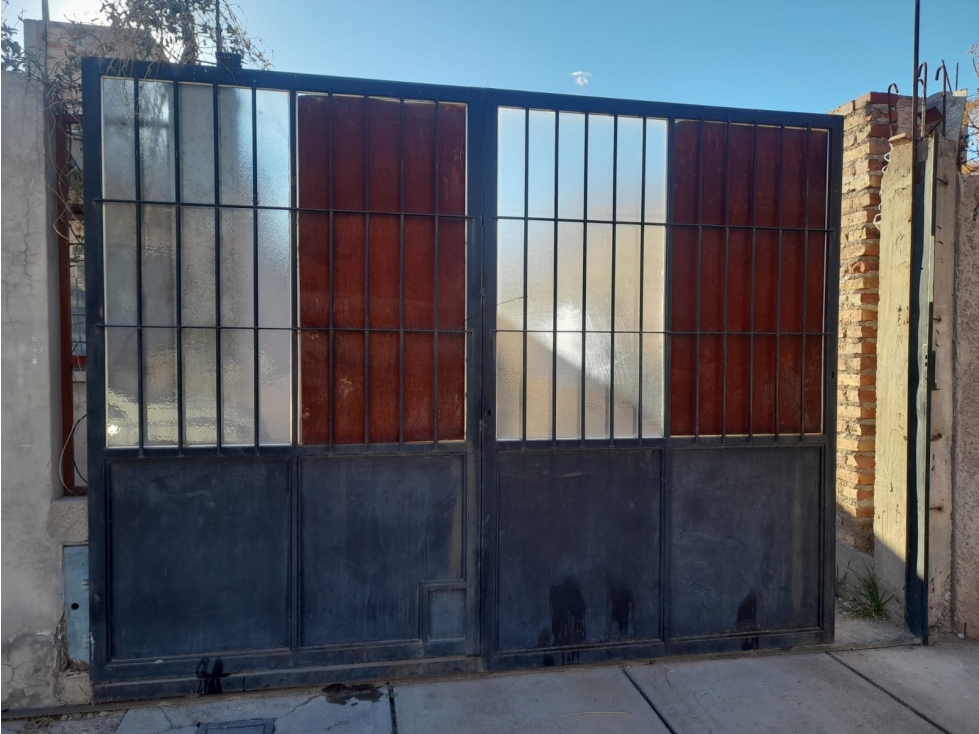 Casa en Venta 2 habitaciones - 4