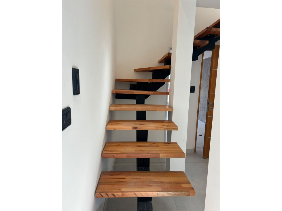 Dúplex en Venta a estrenar en Luzuriaga, Maipu - 2