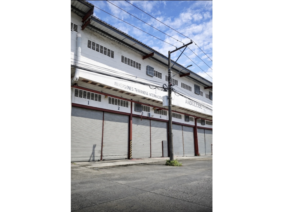 Colon, Francefield galera 3,000m2 (un solo piso) — foto 5