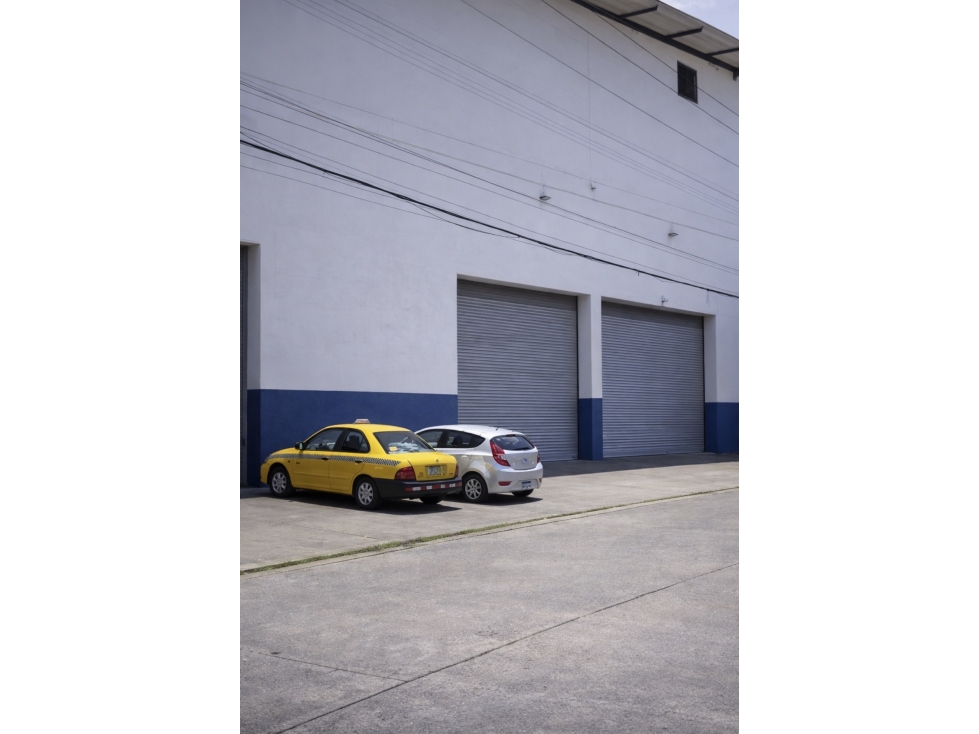 Colon, Francefield galera 3,800m2 en venta