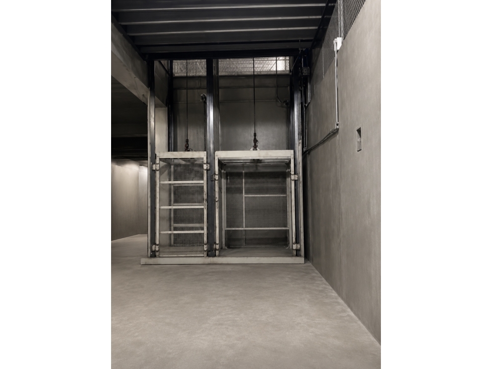Colon, Francefield galera 4700m2 en alquiler $18,700 — foto 4