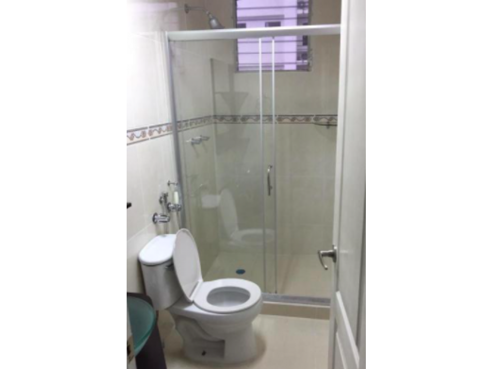 San Francisco 100m2 2 rec l/b a solo $950 — foto 4