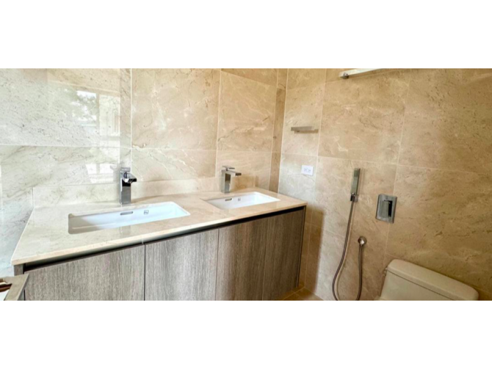 Santa Maria, 249m2 por estrenar con 190m2 patio.$4,900 — foto 4