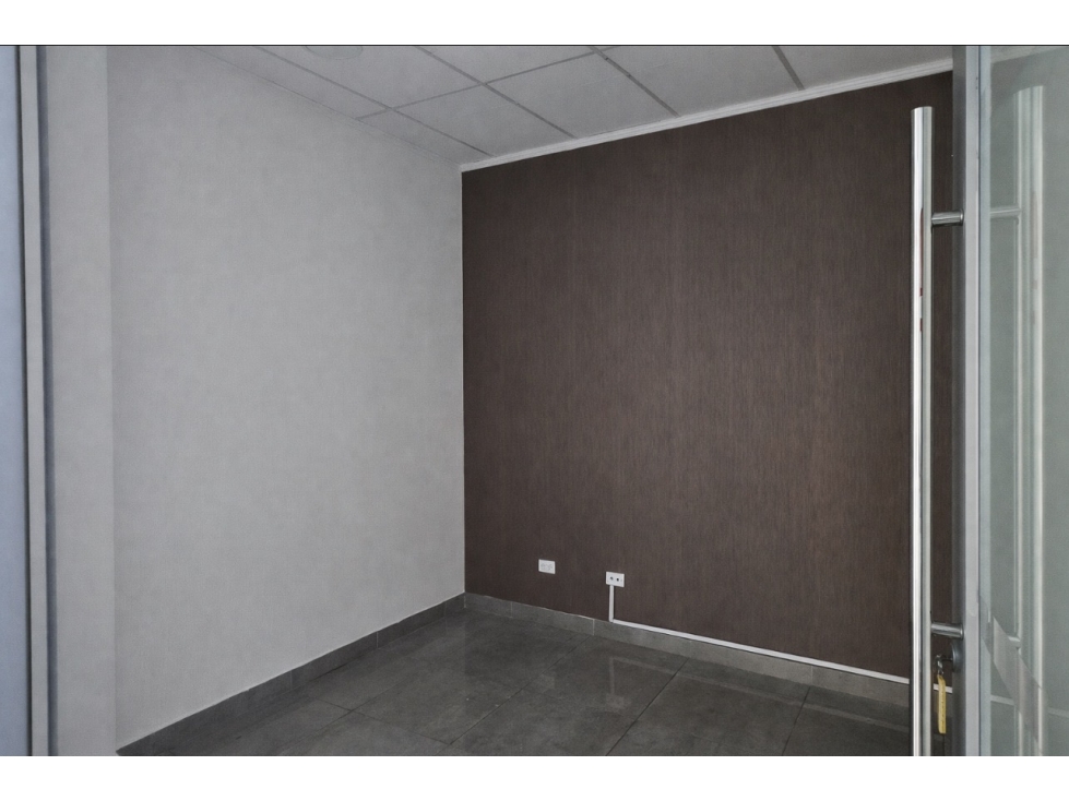 Marbella, area bancaria 105m2 a solo $160K — foto 5